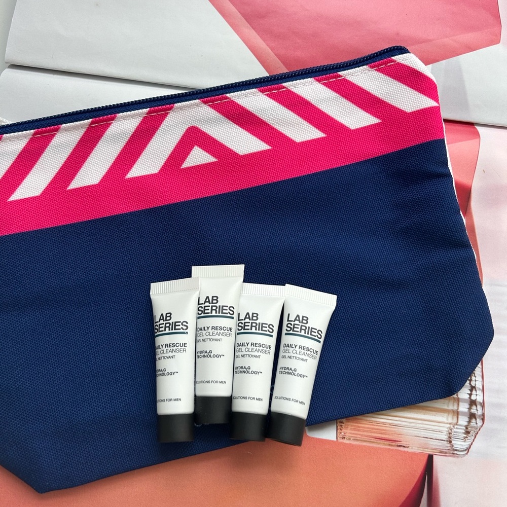 Lab Series Daily Rescue Cleanser for Men -Set of 4 + free bag for travel